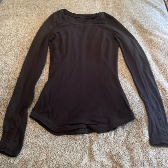 Lululemon Long Sleeve Black Top - Picture 1 of 6